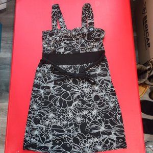 Wamp mini dress black with abstract floral design women's size M